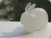 White crystal glass
                          bunny rabbit by Hadeland Glassverk, Norway