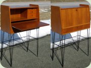 Sekretär teak i
stringstil 50-tal IKEA Bang