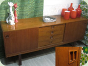 Sideboard Bogeryds
                          Möbelfabrik teak 60-tal skjutdörrar 4 lådor