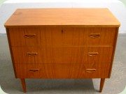 Teak chest of drawers